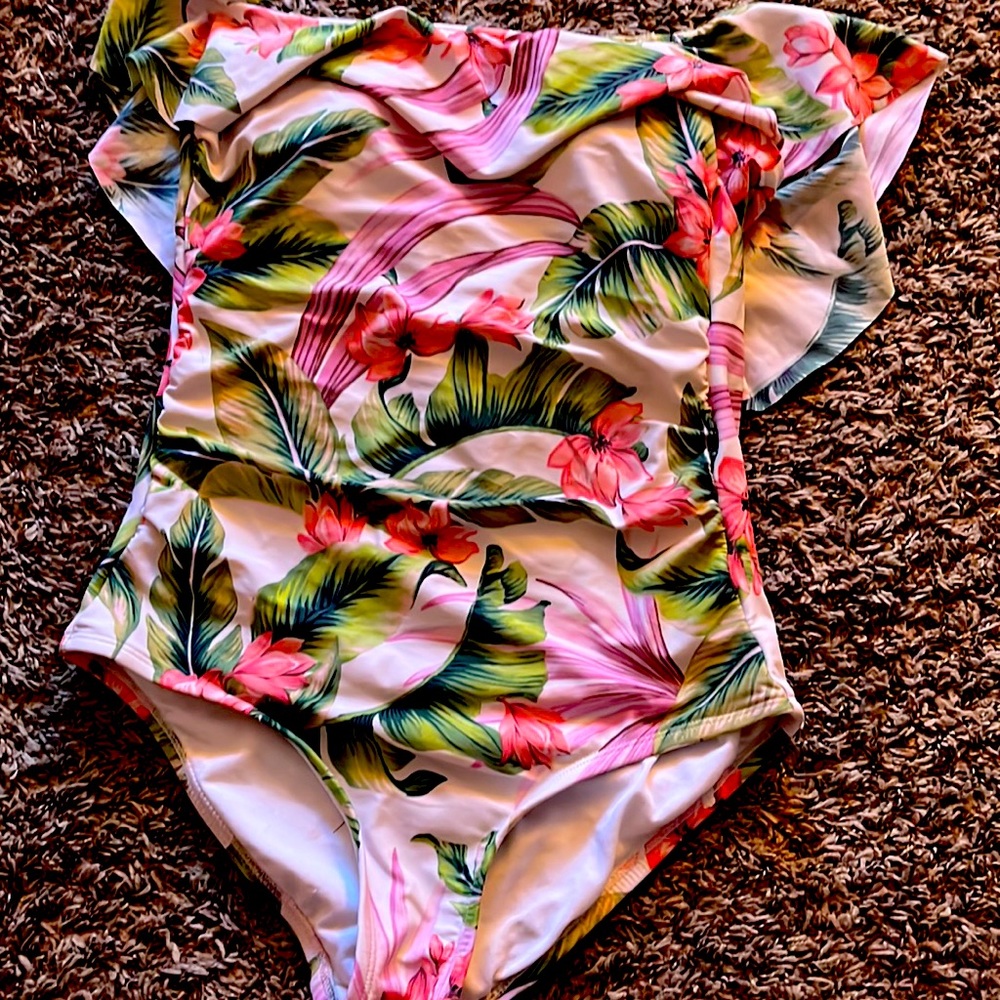 Swimsuit one piece